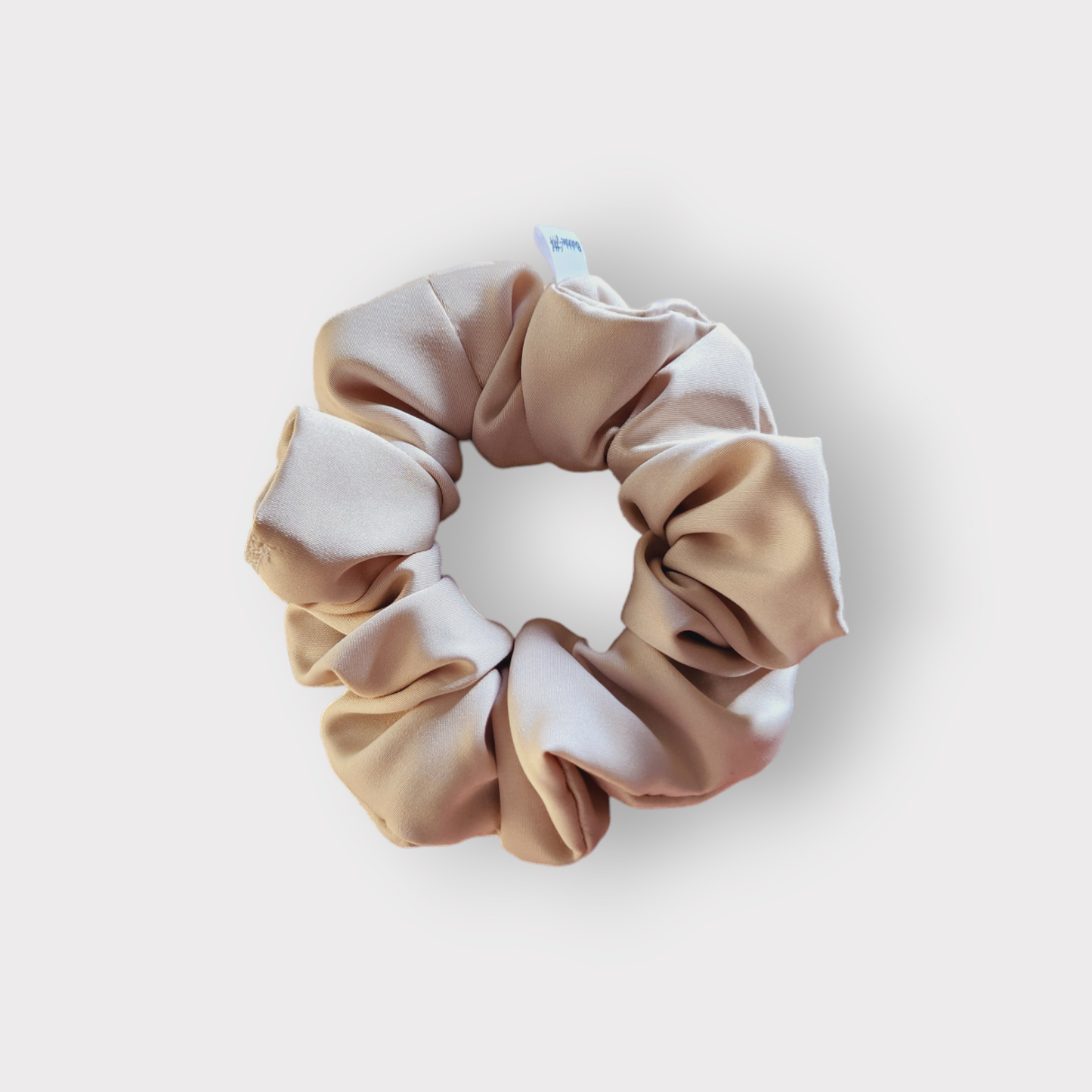 Scrunchie Cetim Mate Baunilha